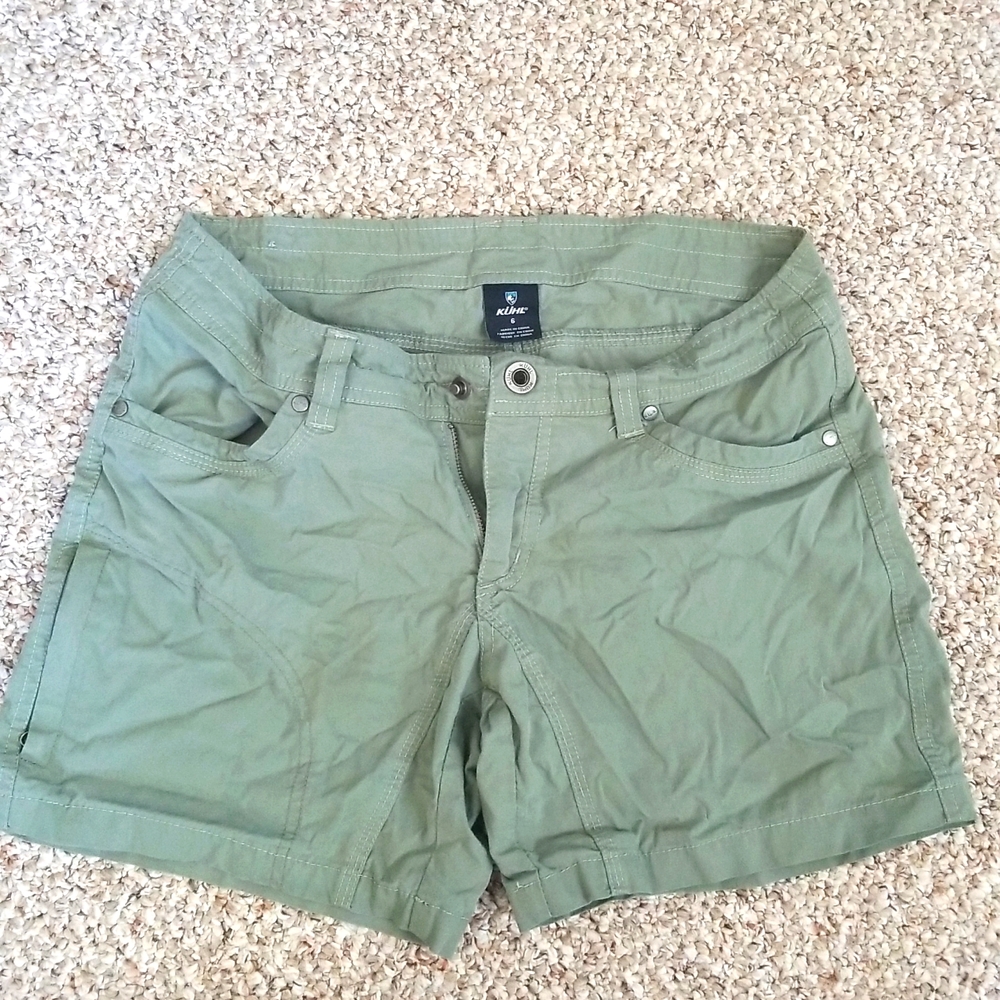 Kuhl khaki hiking shorts